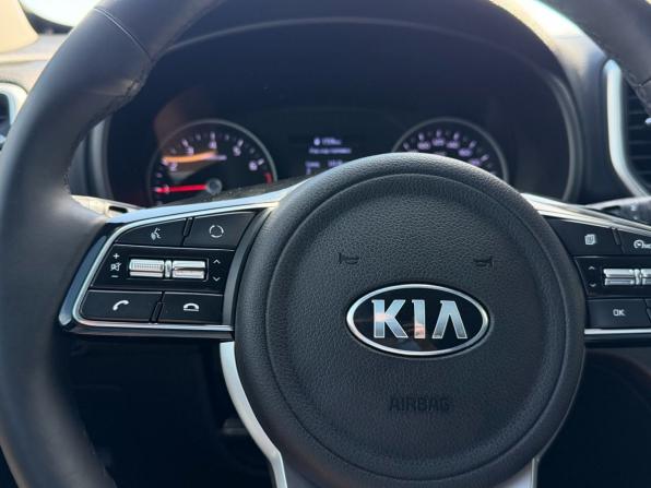 Kia Sportage IV Рестайлинг с пробегом 2020 года, цена 2 200 000 рублей, 59852 км, внедорожник, Автокод Объявления