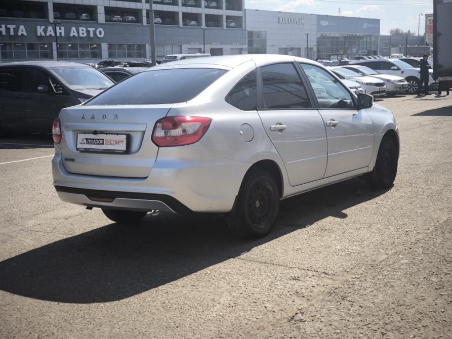 Lada (ВАЗ) Granta I Рестайлинг Казань  - изображение 5