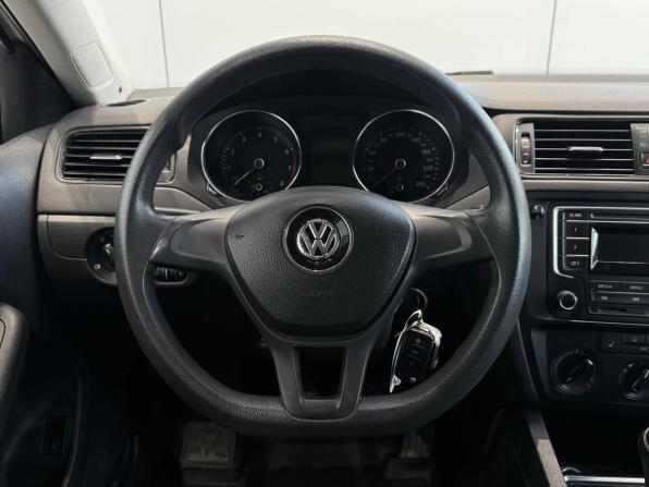 Volkswagen Jetta VI Рестайлинг с пробегом 2015 года, цена 1 110 000 рублей, 139000 км, седан, Автокод Объявления