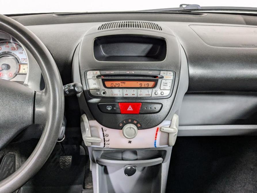 Peugeot 107 I Екатеринбург  - изображение 11