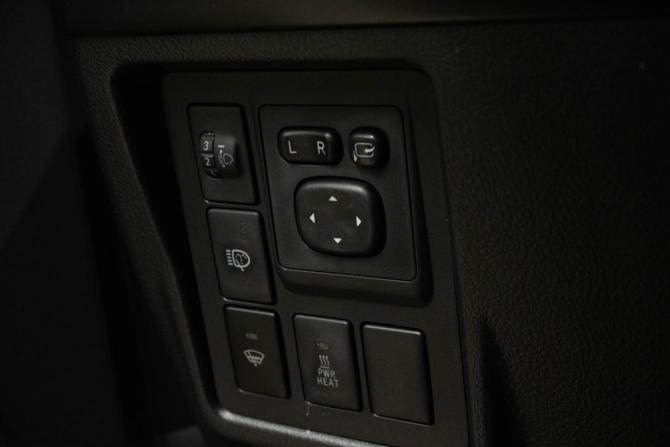 Toyota Land Cruiser Prado 150 Series с пробегом 2010 года, цена 2 589 000 рублей, 246765 км, внедорожник, Автокод Объявления