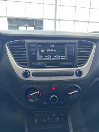 Hyundai Solaris II с пробегом 2017 года, цена 1 249 000 рублей, 166770 км, седан, Автокод Объявления