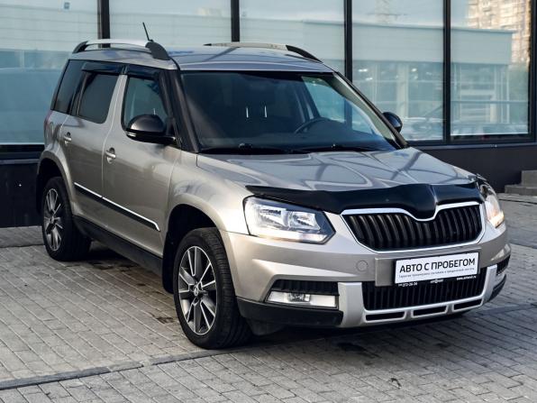 Skoda Yeti I Рестайлинг с пробегом 2017 года, цена 1 499 000 рублей, 109804 км, внедорожник, Автокод Объявления