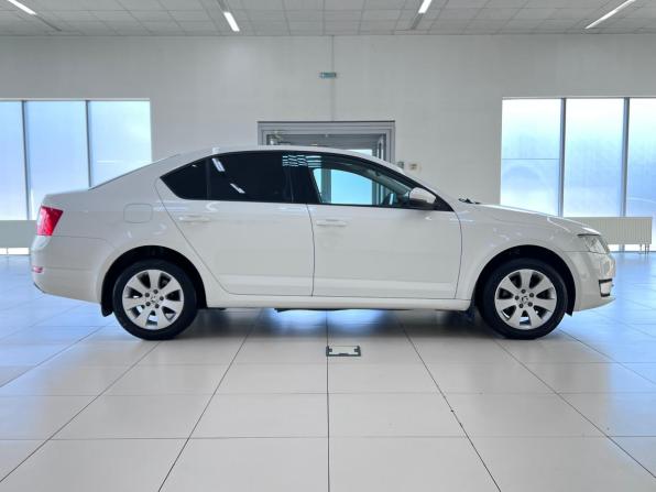 Skoda Octavia III (A7) с пробегом 2014 года, цена 1 299 000 рублей, 207908 км, лифтбек, Автокод Объявления