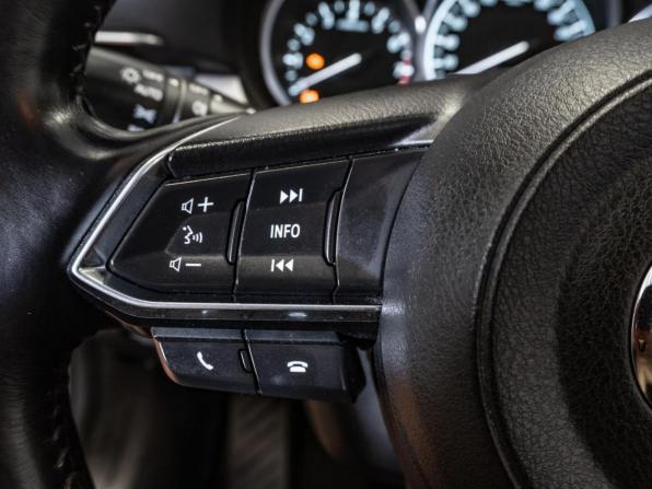 Mazda 6 III (GJ) Рестайлинг 2 с пробегом 2019 года, цена 2 180 000 рублей, 105136 км, седан, Автокод Объявления
