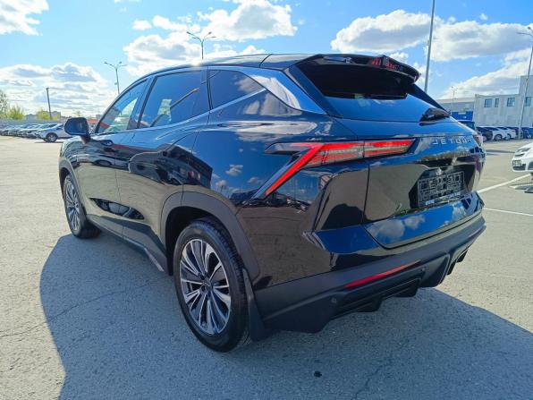 JETOUR DASHING I с пробегом 2023 года, цена 1 939 995 рублей, 33943 км, внедорожник, Автокод Объявления