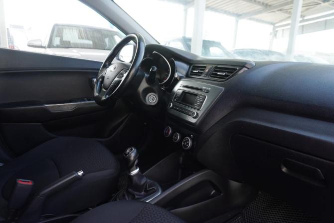 Kia Rio III Рестайлинг с пробегом 2016 года, цена 899 000 рублей, 160775 км, седан, Автокод Объявления
