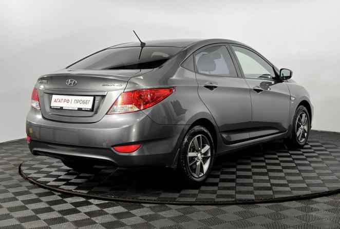 Hyundai Solaris I с пробегом 2014 года, цена 900 000 рублей, 100308 км, седан, Автокод Объявления