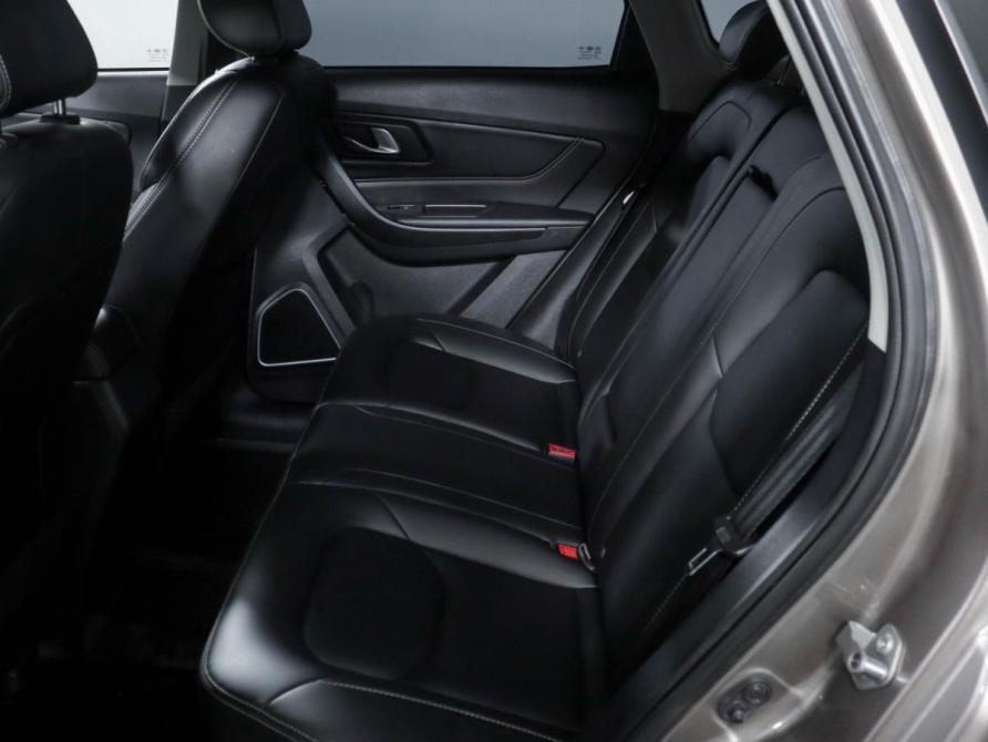 FAW Besturn X40 I Москва  - изображение 10