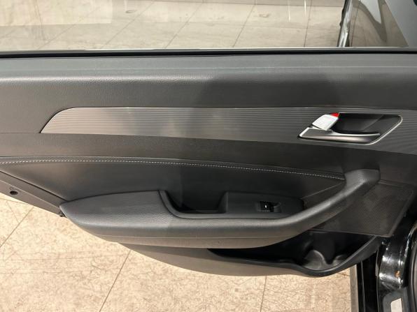 Hyundai Sonata VII (LF) Рестайлинг с пробегом 2018 года, цена 1 449 000 рублей, 149377 км, седан, Автокод Объявления