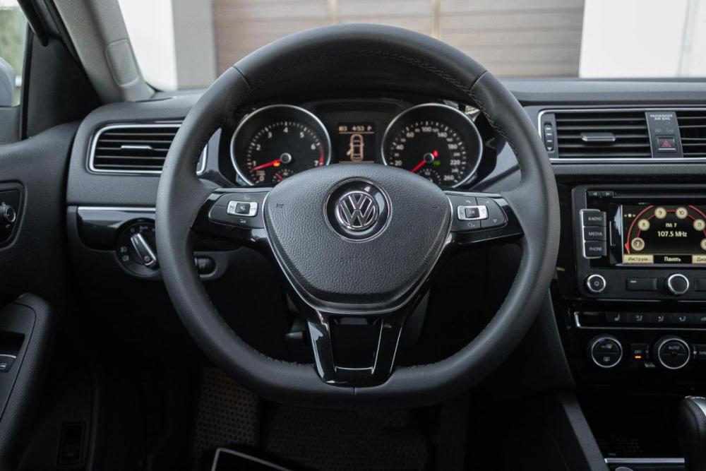 Volkswagen Jetta VI Иркутск  - изображение 16