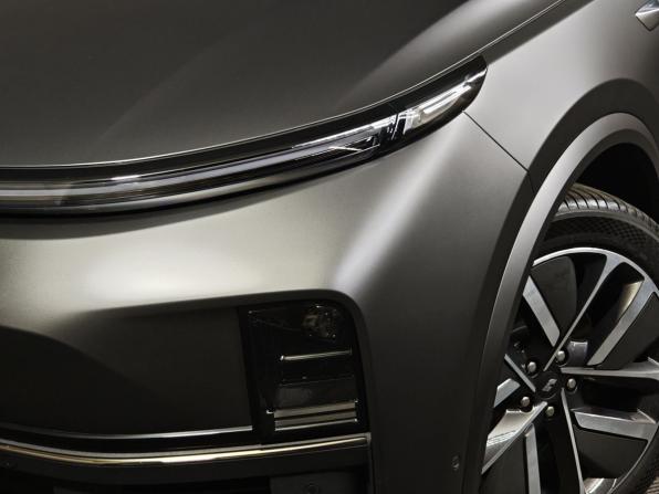 Li Auto (Lixiang) L9 I Рестайлинг с пробегом 2024 года, цена 7 495 000 рублей, 21197 км, внедорожник, Автокод Объявления