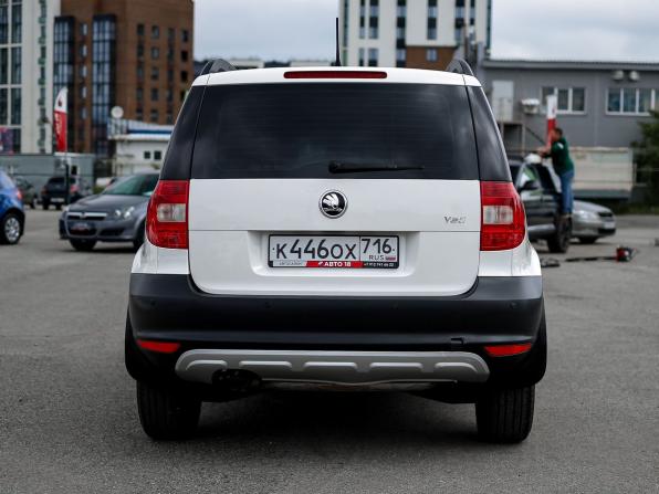 Skoda Yeti I с пробегом 2011 года, цена 799 000 рублей, 178651 км, внедорожник, Автокод Объявления