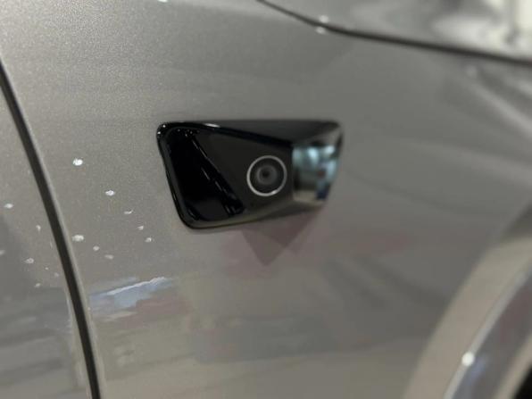 Li Auto (Lixiang) L7 I с пробегом 2023 года, цена 5 790 000 рублей, 32000 км, внедорожник, Автокод Объявления