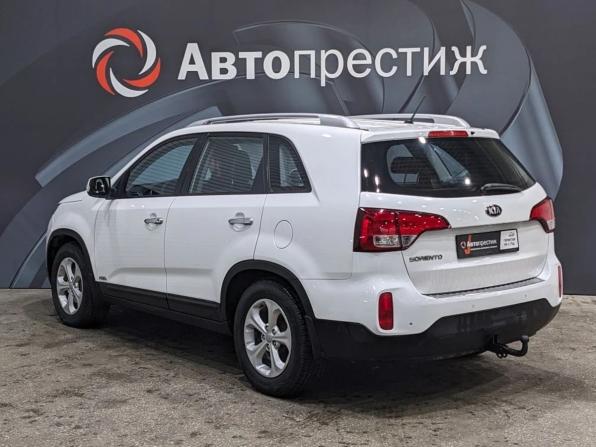 Kia Sorento II Рестайлинг с пробегом 2012 года, цена 1 290 000 рублей, 264130 км, внедорожник, Автокод Объявления