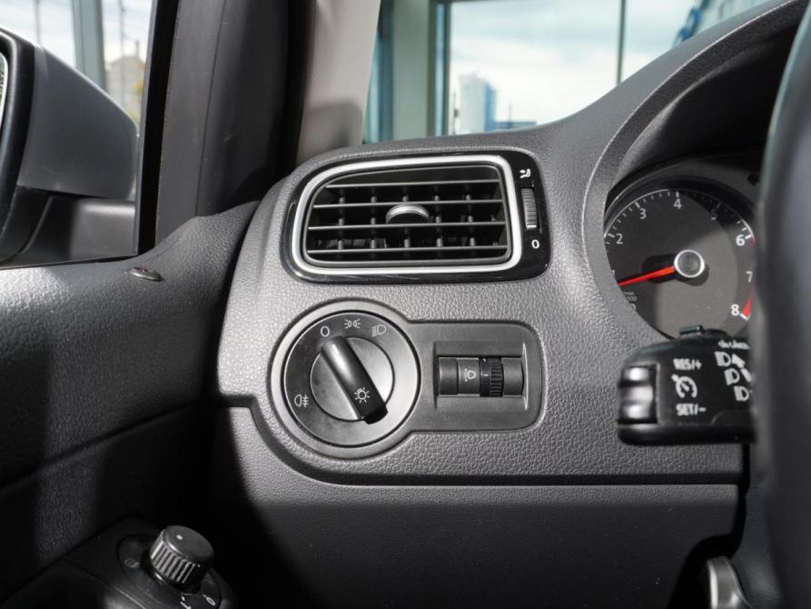 Volkswagen Polo V Рестайлинг Тверь  - изображение 20