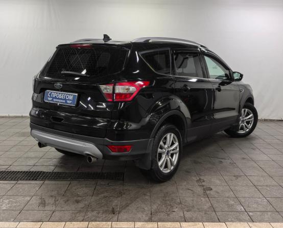 Ford Kuga II Рестайлинг с пробегом 2019 года, цена 1 570 000 рублей, 135000 км, внедорожник, Автокод Объявления