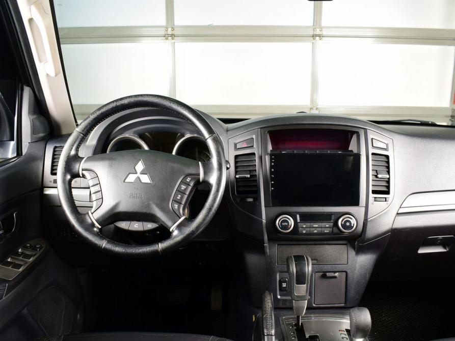 Mitsubishi Pajero IV Рестайлинг 1 Кемерово  - изображение 9