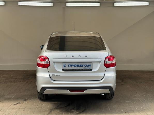 Lada (ВАЗ) Granta I Рестайлинг с пробегом 2024 года, цена 935 000 рублей, 27961 км, седан, Автокод Объявления