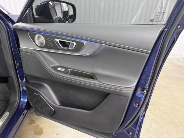 Chery Tiggo 8 Pro Max I Рестайлинг с пробегом 2024 года, цена 2 697 000 рублей, 48274 км, внедорожник, Автокод Объявления