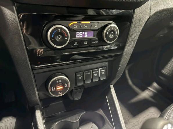 Lada (ВАЗ) XRAY I с пробегом 2018 года, цена 1 080 000 рублей, 56000 км, хэтчбек, Автокод Объявления