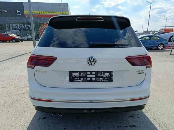 Volkswagen Tiguan II с пробегом 2018 года, цена 2 415 000 рублей, 222412 км, внедорожник, Автокод Объявления