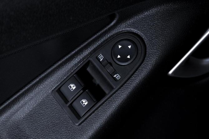 Lada (ВАЗ) Granta I Рестайлинг с пробегом 2024 года, цена 840 000 рублей, 42777 км, седан, Автокод Объявления