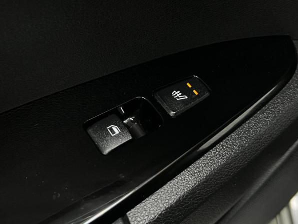 Kia Sportage V с пробегом 2023 года, цена 2 550 000 рублей, 137500 км, внедорожник, Автокод Объявления