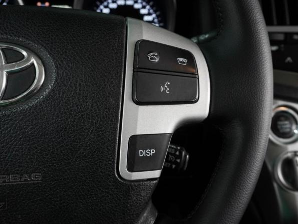 Toyota Land Cruiser 200 Series Рестайлинг 1 с пробегом 2015 года, цена 4 289 000 рублей, 247591 км, внедорожник, Автокод Объявления