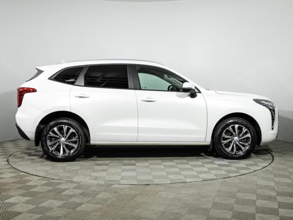 Haval Jolion I с пробегом 2023 года, цена 1 939 585 рублей, 18950 км, внедорожник, Автокод Объявления