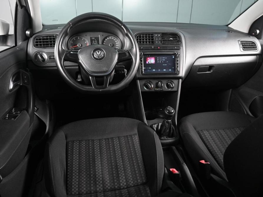 Volkswagen Polo V Рестайлинг Ростов-на-Дону  - изображение 6