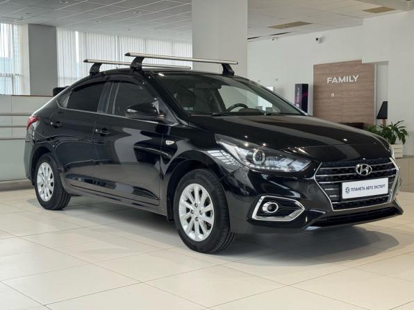 Hyundai Solaris II с пробегом 2018 года, цена 1 299 000 рублей, 149959 км, седан, Автокод Объявления