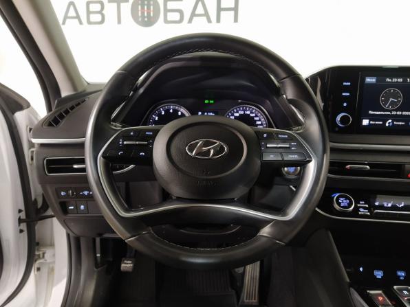 Hyundai Sonata VIII (DN8) с пробегом 2023 года, цена 2 765 000 рублей, 20301 км, седан, Автокод Объявления