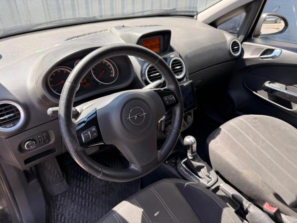 Opel Corsa D Рестайлинг II с пробегом 2012 года, цена 549 000 рублей, 182604 км, хэтчбек, Автокод Объявления