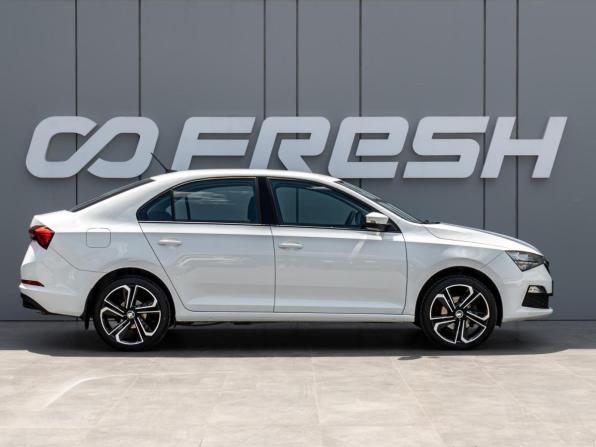 Skoda Rapid II с пробегом 2020 года, цена 1 599 000 рублей, 99137 км, лифтбек, Автокод Объявления