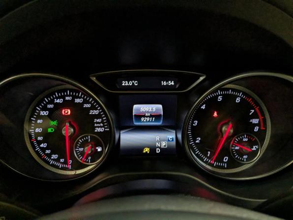 Mercedes-Benz GLA I (X156) Рестайлинг с пробегом 2019 года, цена 2 400 000 рублей, 92405 км, внедорожник, Автокод Объявления