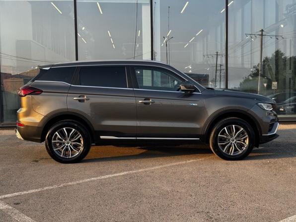 Geely Atlas Pro с пробегом 2023 года, цена 1 899 000 рублей, 58000 км, внедорожник, Автокод Объявления