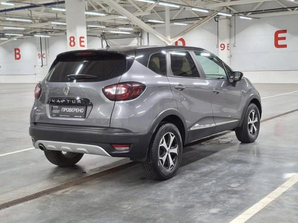 Renault Kaptur I с пробегом 2018 года, цена 1 305 000 рублей, 158841 км, внедорожник, Автокод Объявления