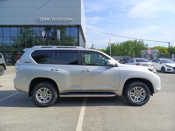 Toyota Land Cruiser Prado 150 Series с пробегом 2011 года, цена 2 800 000 рублей, 292495 км, внедорожник, Автокод Объявления