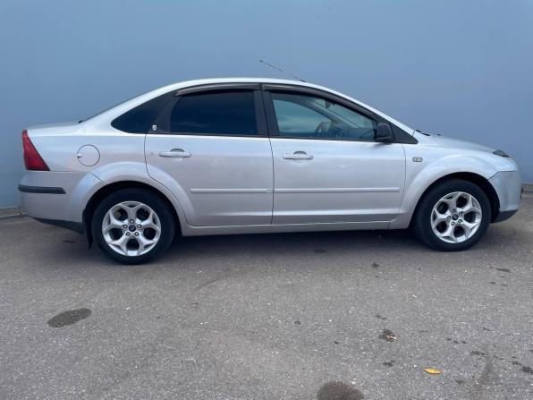 Ford Focus II с пробегом 2005 года, цена 364 000 рублей, 275437 км, седан, Автокод Объявления
