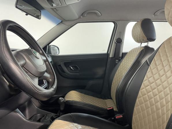 Skoda Fabia II с пробегом 2010 года, цена 320 000 рублей, 296884 км, хэтчбек, Автокод Объявления