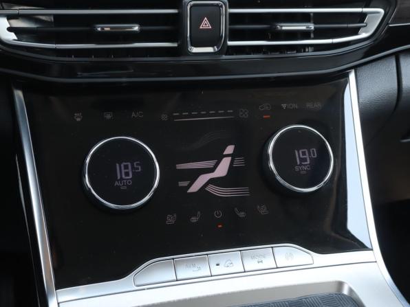 Exeed VX I с пробегом 2022 года, цена 2 480 000 рублей, 50301 км, внедорожник, Автокод Объявления