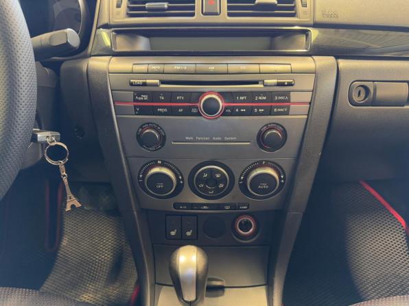 Mazda 3 I (BK) Рестайлинг с пробегом 2008 года, цена 697 000 рублей, 188000 км, седан, Автокод Объявления