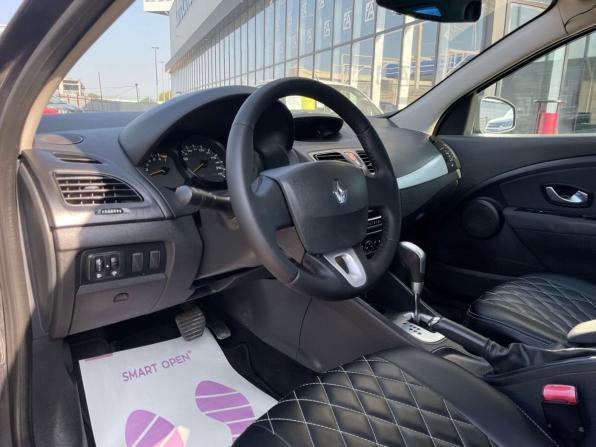 Renault Megane III с пробегом 2011 года, цена 685 000 рублей, 187000 км, хэтчбек, Автокод Объявления