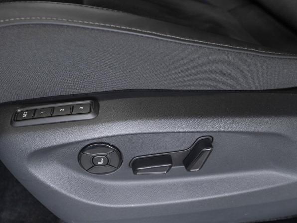 Volkswagen Tiguan III (China Market) с пробегом 2026 года, цена 5 090 000 рублей, 69 км, внедорожник, Автокод Объявления