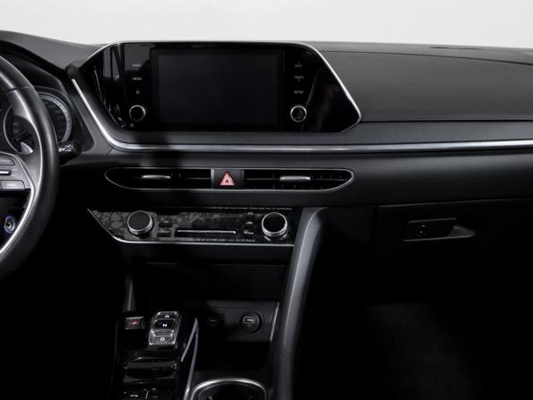 Hyundai Sonata VIII (DN8) с пробегом 2021 года, цена 2 470 000 рублей, 48213 км, седан, Автокод Объявления