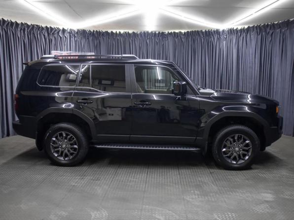 Toyota Land Cruiser Prado 250 Series с пробегом 2024 года, цена 8 899 000 рублей, 15000 км, внедорожник, Автокод Объявления