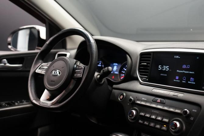 Kia Sportage IV Рестайлинг с пробегом 2018 года, цена 2 550 000 рублей, 178350 км, внедорожник, Автокод Объявления