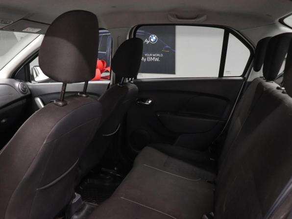 Renault Logan II Рестайлинг с пробегом 2019 года, цена 925 000 рублей, 64017 км, седан, Автокод Объявления