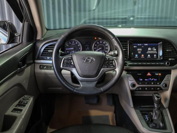 Hyundai Elantra VI (AD) с пробегом 2016 года, цена 1 239 000 рублей, 126000 км, седан, Автокод Объявления